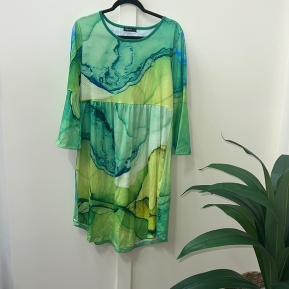 Dresses & Skirts - New Large ‎ Izuria Dress Multicolor Paisley Bell Sleeve Empire Waist Comfy Sz L